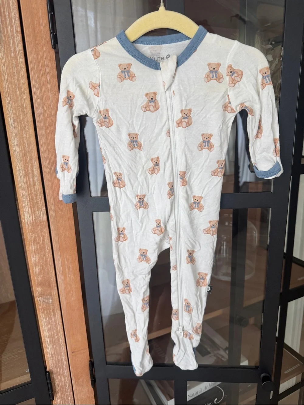 Kyte BABY zippered footies teddy bear newborn unisex girl boy zippy mittens